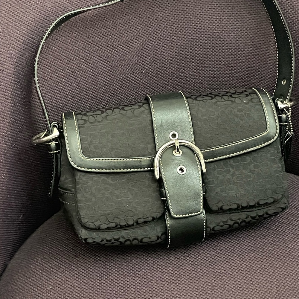 Elegant Black Designer Women's Bag